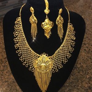 Gold Bridal Wedding Necklace Earring Jewelry Set